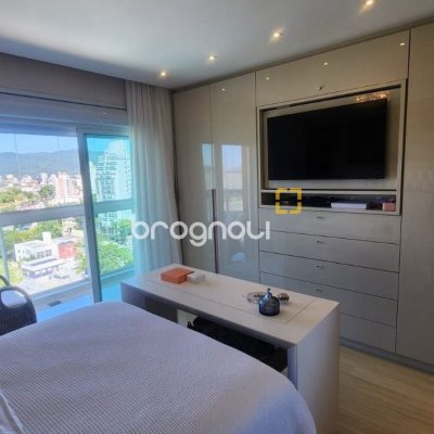 Apartamento com 170m², 3 quartos (sendo 3 suítes), 2 garagens, no bairro Beira Mar Norte em Florianópolis