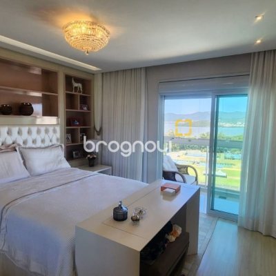 Apartamento com 170m², 3 quartos (sendo 3 suítes), 2 garagens, no bairro Beira Mar Norte em Florianópolis