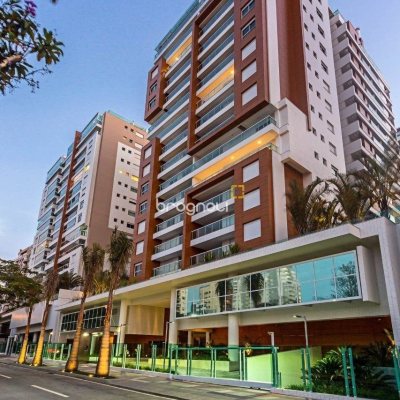 Apartamento com 170m², 3 quartos (sendo 3 suítes), 2 garagens, no bairro Beira Mar Norte em Florianópolis