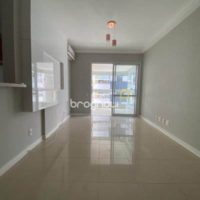 Apartamento com 79m², 2 quartos (sendo 1 suíte), 1 garagem, no bairro Itacorubi em Florianópolis