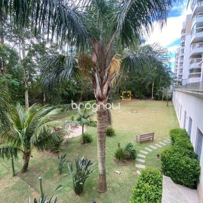 Apartamento com 79m², 2 quartos (sendo 1 suíte), 1 garagem, no bairro Itacorubi em Florianópolis