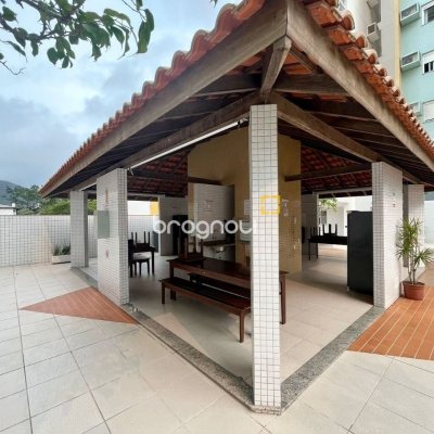 Apartamento com 79m², 2 quartos (sendo 1 suíte), 1 garagem, no bairro Itacorubi em Florianópolis