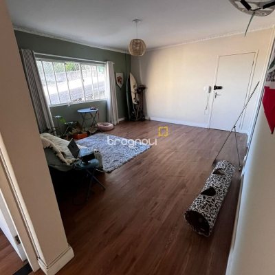 Apartamento com 108m², 3 quartos (sendo 2 suítes), 1 garagem, no bairro Ponta de Baixo em São José