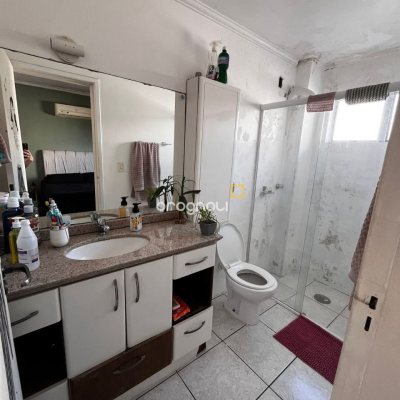 Apartamento com 108m², 3 quartos (sendo 2 suítes), 1 garagem, no bairro Ponta de Baixo em São José
