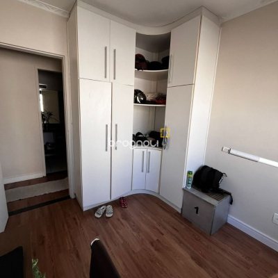 Apartamento com 108m², 3 quartos (sendo 2 suítes), 1 garagem, no bairro Ponta de Baixo em São José