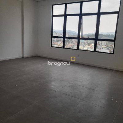Sala com 33m², 1 garagem, no bairro Pagani em Palhoça