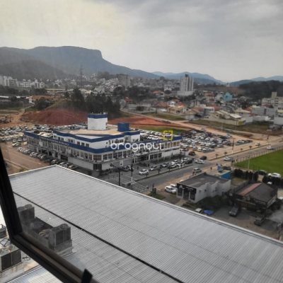 Sala com 33m², 1 garagem, no bairro Pagani em Palhoça