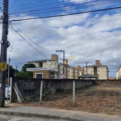 Terreno com 717m², no bairro Barra do Aririú em Palhoça