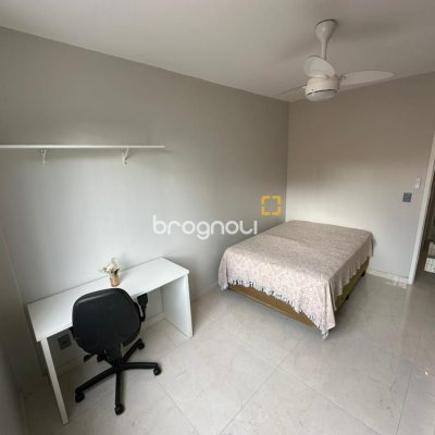 Apartamento com 69m², 3 quartos, 1 garagem, no bairro Carvoeira em Florianópolis