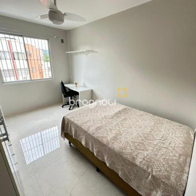 Apartamento com 69m², 3 quartos, 1 garagem, no bairro Carvoeira em Florianópolis
