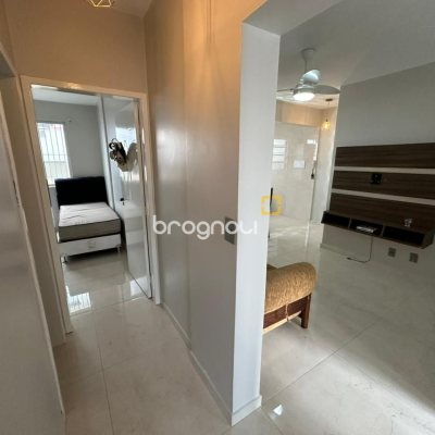 Apartamento com 69m², 3 quartos, 1 garagem, no bairro Carvoeira em Florianópolis