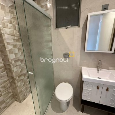 Apartamento com 69m², 3 quartos, 1 garagem, no bairro Carvoeira em Florianópolis