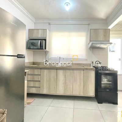Apartamento com 45m², 2 quartos (sendo 1 suíte), 1 garagem, no bairro Ingleses em Florianópolis