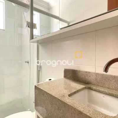 Apartamento com 45m², 2 quartos (sendo 1 suíte), 1 garagem, no bairro Ingleses em Florianópolis