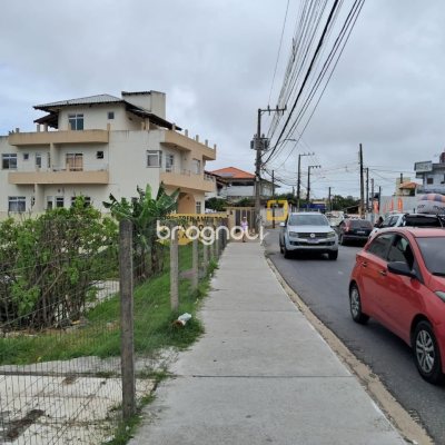 Prédio com 662m², 5 garagens, no bairro Ingleses em Florianópolis
