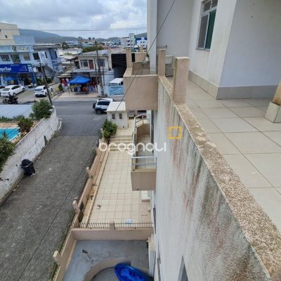 Prédio com 662m², 5 garagens, no bairro Ingleses em Florianópolis