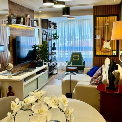 Apartamento com 72m², 2 quartos (sendo 1 suíte), 1 garagem, no bairro Bom Abrigo em Florianópolis