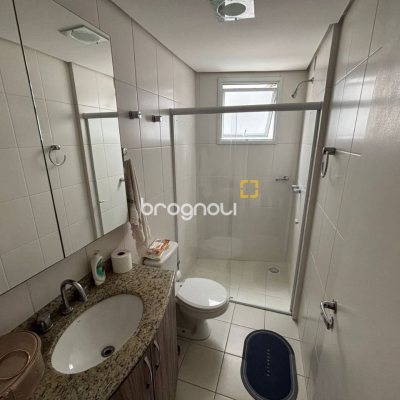 Apartamento com 72m², 2 quartos (sendo 1 suíte), 1 garagem, no bairro Bom Abrigo em Florianópolis