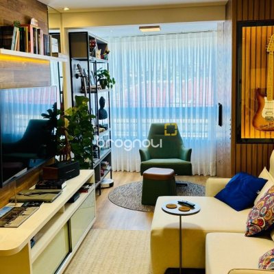Apartamento com 72m², 2 quartos (sendo 1 suíte), 1 garagem, no bairro Bom Abrigo em Florianópolis