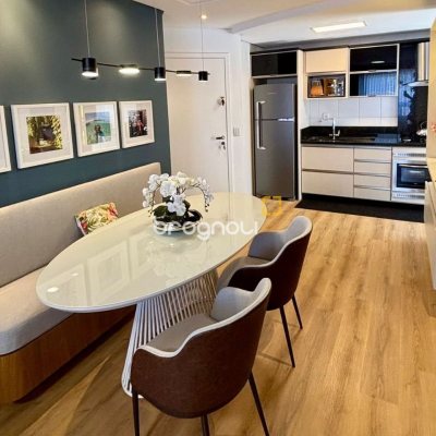 Apartamento com 72m², 2 quartos (sendo 1 suíte), 1 garagem, no bairro Bom Abrigo em Florianópolis