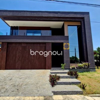 Casa de Condomínio com 228m², 3 quartos (sendo 1 suíte), 2 garagens, no bairro Vargem Grande em Florianópolis