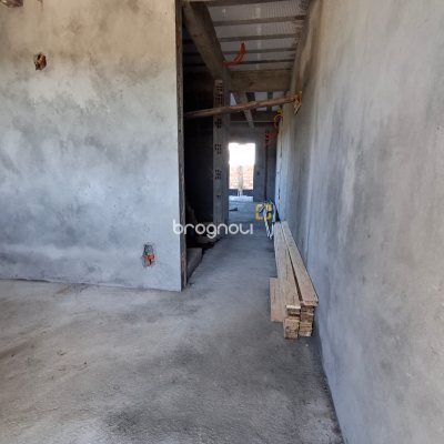 Casa com 210m², 3 quartos (sendo 1 suíte), 1 garagem, no bairro Vargem Pequena em Florianópolis