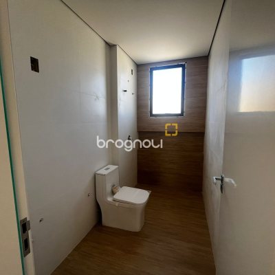 Casa com 130m², 4 quartos (sendo 1 suíte), 1 garagem, no bairro Campeche em Florianópolis