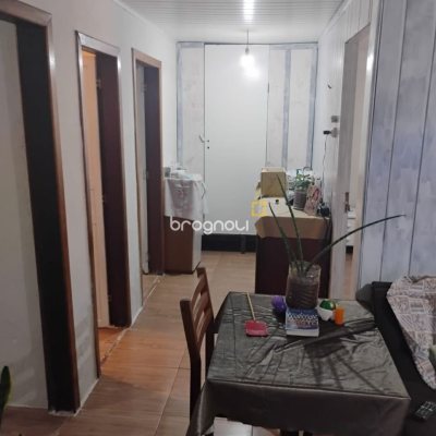 Casa com 182m², 3 quartos, 2 garagens, no bairro Vargem Grande em Florianópolis