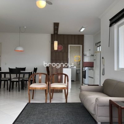 Cobertura com 139m², 2 quartos (sendo 1 suíte), 1 garagem, no bairro São João do Rio Vermelho em Florianópolis