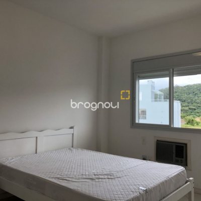 Cobertura com 139m², 2 quartos (sendo 1 suíte), 1 garagem, no bairro São João do Rio Vermelho em Florianópolis