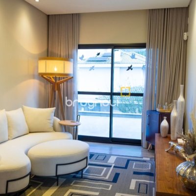 Casa de Condomínio com 346m², 3 quartos (sendo 3 suítes), 2 garagens, no bairro Vargem Pequena em Florianópolis