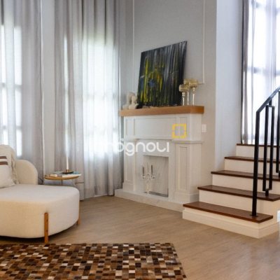 Casa de Condomínio com 346m², 3 quartos (sendo 3 suítes), 2 garagens, no bairro Vargem Pequena em Florianópolis