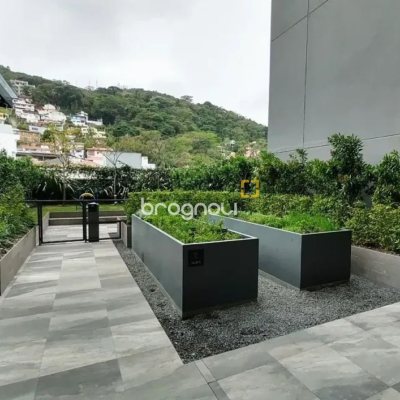 Studio com 39m², 1 quarto, 1 garagem, no bairro Centro em Florianópolis