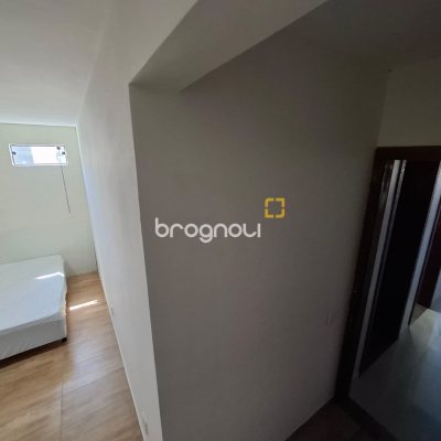 Casa com 48m², 2 quartos, 1 garagem, no bairro Bela Vista em Palhoça