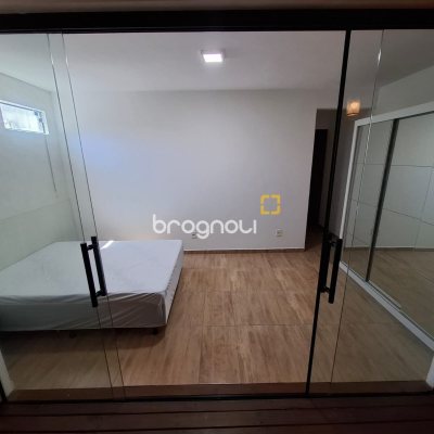 Casa com 48m², 2 quartos, 1 garagem, no bairro Bela Vista em Palhoça