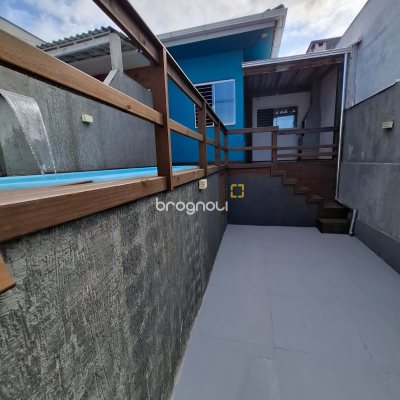 Casa com 48m², 2 quartos, 1 garagem, no bairro Bela Vista em Palhoça