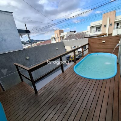 Casa com 48m², 2 quartos, 1 garagem, no bairro Bela Vista em Palhoça