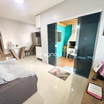 Casa com 48m², 2 quartos, 1 garagem, no bairro Bela Vista em Palhoça