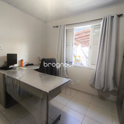 Casa com 153m², 3 quartos (sendo 1 suíte), no bairro Parque São Jorge em Florianópolis