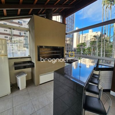 Apartamento com 95m², 3 quartos, 1 garagem, no bairro Centro em Florianópolis