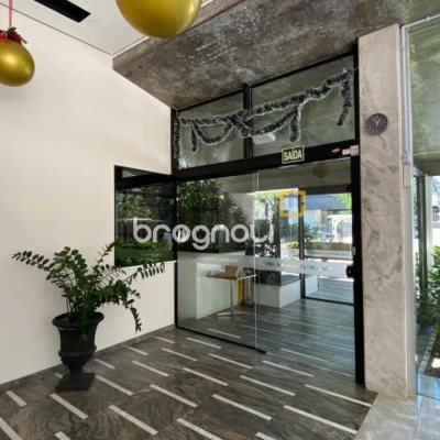 Apartamento com 144m², 3 quartos (sendo 1 suíte), 1 garagem, no bairro Centro em Florianópolis