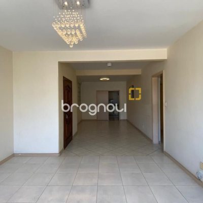 Apartamento com 144m², 3 quartos (sendo 1 suíte), 1 garagem, no bairro Centro em Florianópolis