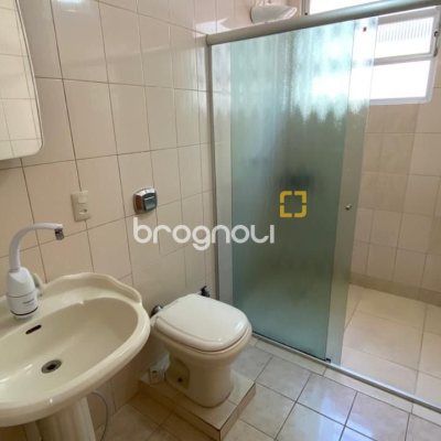 Apartamento com 144m², 3 quartos (sendo 1 suíte), 1 garagem, no bairro Centro em Florianópolis