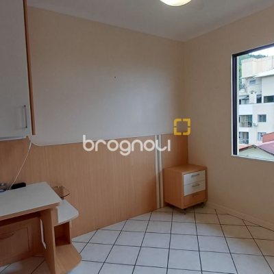 Cobertura com 108m², 3 quartos (sendo 1 suíte), 1 garagem, no bairro Jurerê em Florianópolis