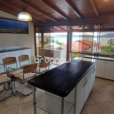 Cobertura com 108m², 3 quartos (sendo 1 suíte), 1 garagem, no bairro Jurerê em Florianópolis