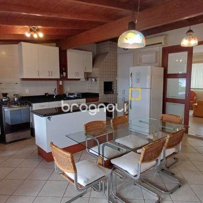 Cobertura com 108m², 3 quartos (sendo 1 suíte), 1 garagem, no bairro Jurerê em Florianópolis