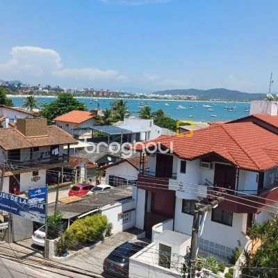 Cobertura com 108m², 3 quartos (sendo 1 suíte), 1 garagem, no bairro Jurerê em Florianópolis