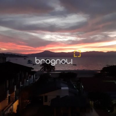 Cobertura com 108m², 3 quartos (sendo 1 suíte), 1 garagem, no bairro Jurerê em Florianópolis