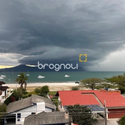Cobertura com 108m², 3 quartos (sendo 1 suíte), 1 garagem, no bairro Jurerê em Florianópolis