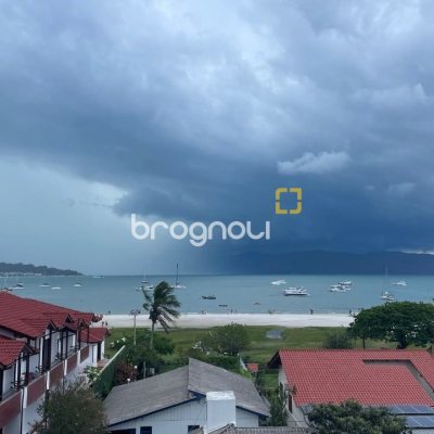 Cobertura com 108m², 3 quartos (sendo 1 suíte), 1 garagem, no bairro Jurerê em Florianópolis